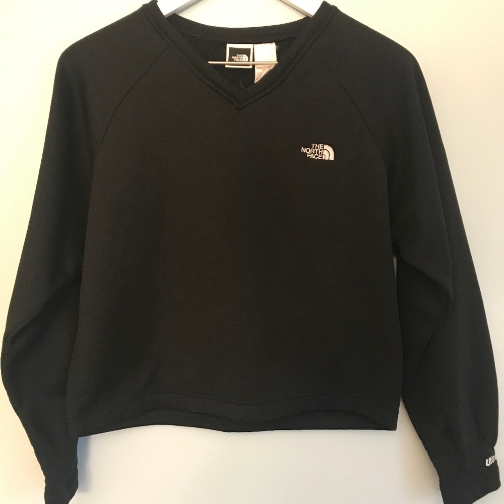 The North Face - Size Medium cropped sweatshirt